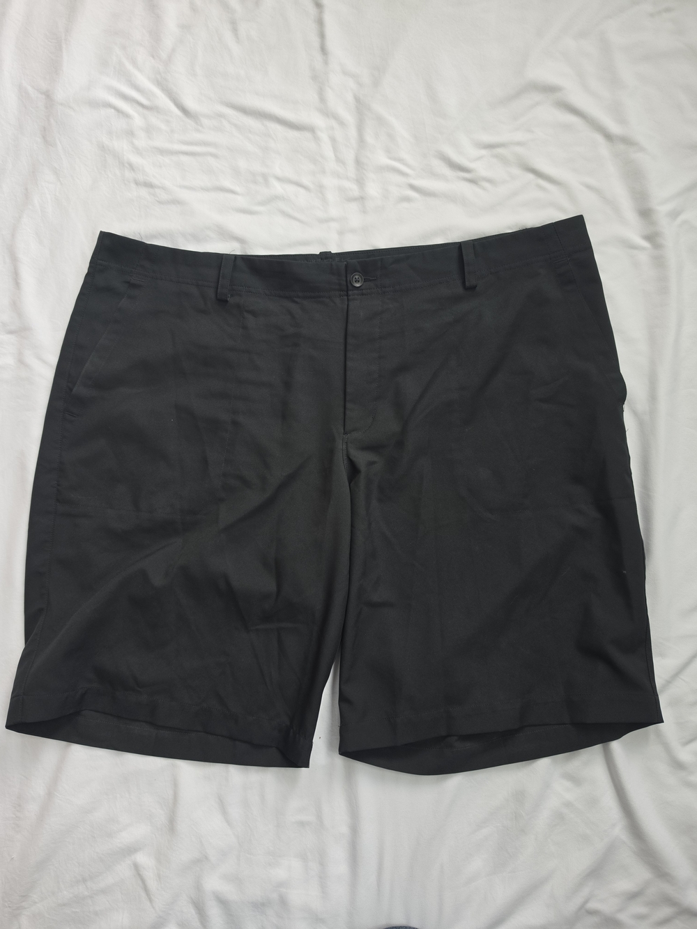 Nike Dri-FIT Men’s 42 Black Golf Shorts Performance 10" Inseam